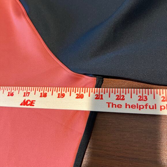 Under Armour Fitted Coldgear 1/4 Zip Pullover Jacket Size XL Rose Fitness Run - Picture 9 of 12